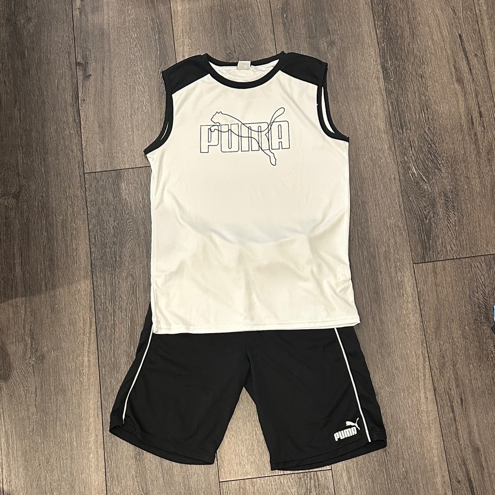 Puma Kids Matching Set in Black and White